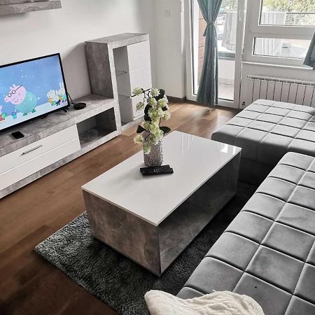 Apartmán Square Banja Luka Exteriér fotografie