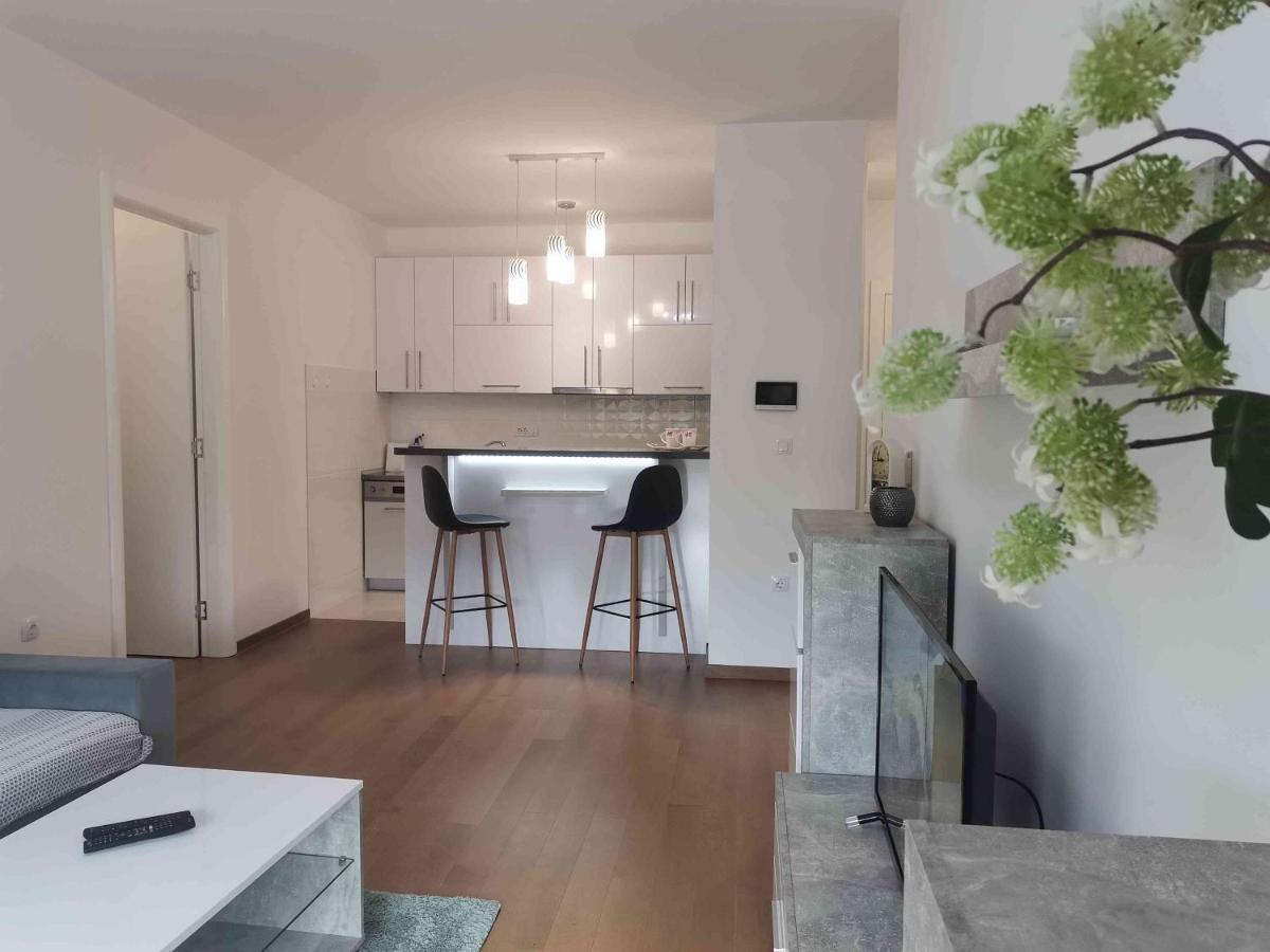 Apartmán Square Banja Luka Exteriér fotografie